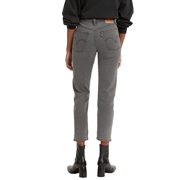 Levi’s Women’s Wedgie Straight Jeans in Cosmic Comet - Picture 7 of 9